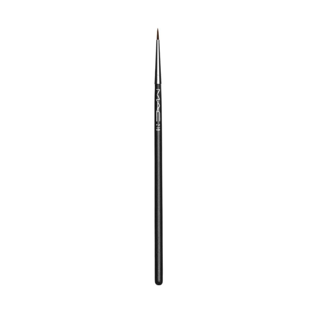 Precise Eyeliner Brush 210 מאק מברשת איפור פנים