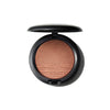 Mac Extra Dimension Skinfinish Powder Highlighter מאק שימר הייליטר להענקת זוהר מושלם לעור