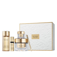 Re-Nutriv Reawaken Skin's Youthful Set אסתי לאודר מארז רה נוטריב לחידוש מראה עור צעיר