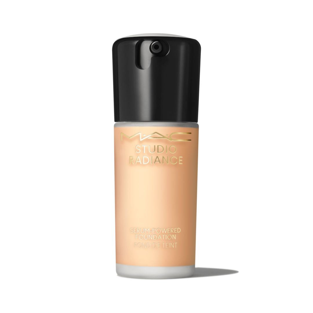 Mac Studio Radiance Serum-Powered Foundation  מאק מייקאפ סרום בעל רכיבי טיפוח עוצמתיים