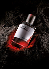 Maison Crivelli Santal Volcanique EDP 100ml – מייסון קריבלי סאנטל וולקניק | בושם יוניסקס עצי-תבליני עם נגיעות קפה-GLAM42