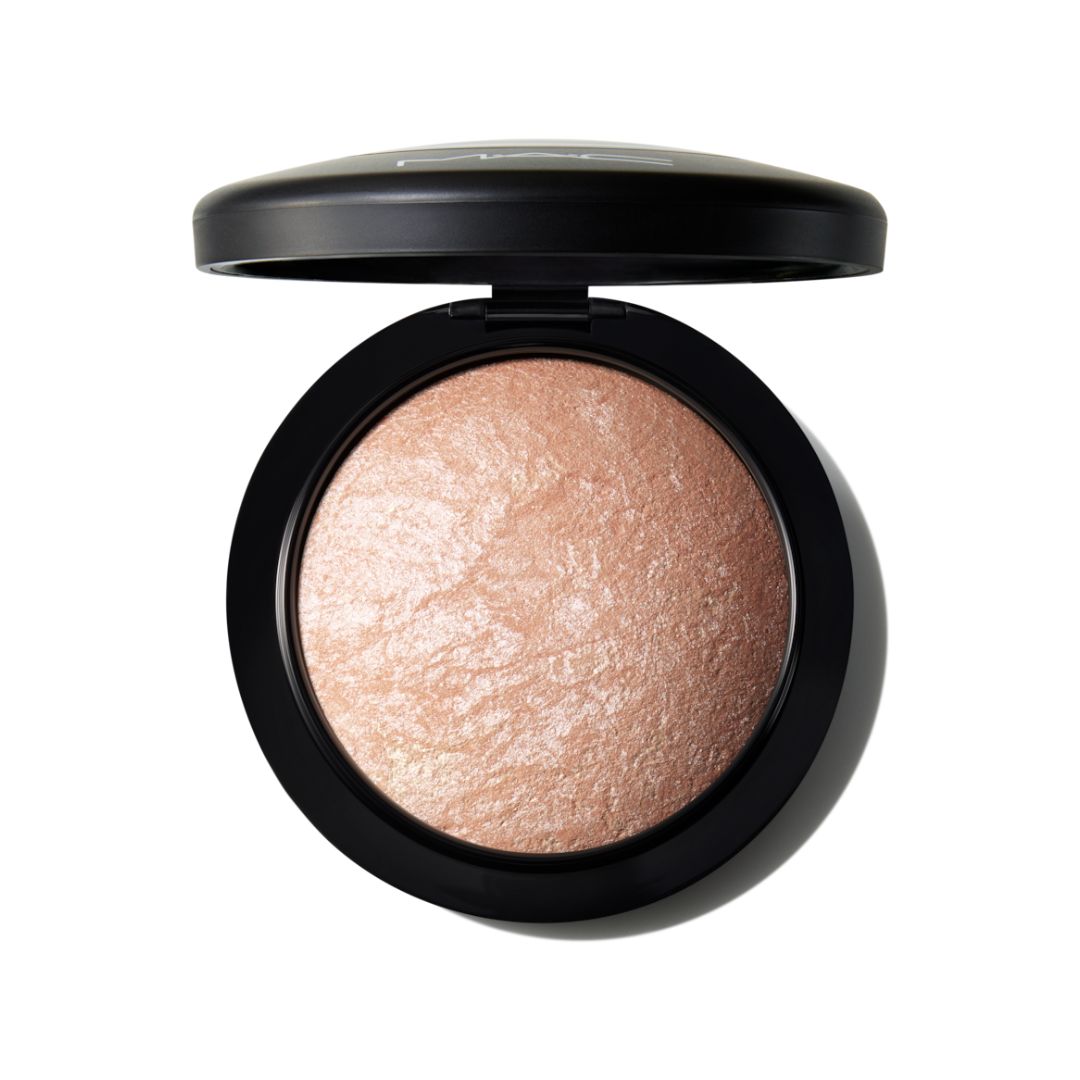 Mac Mineralize Skinfinish מאק שימר הייליטר בצורת פודרה אפויה-GLAM42