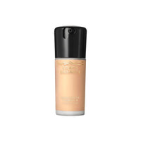 Mac Studio Radiance Serum-Powered Foundation מאק מייקאפ סרום בעל רכיבי טיפוח עוצמתיים - GLAM42