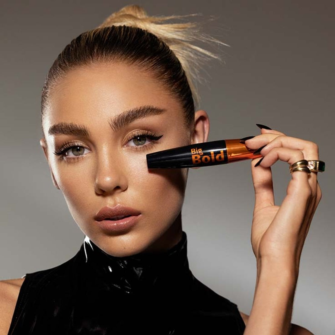 Big Bold Mascara קארליין ביג בולד מסקרה