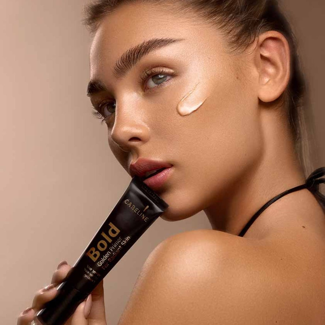 Bold Golden Primer קארליין בולד פריימר לעור זוהר