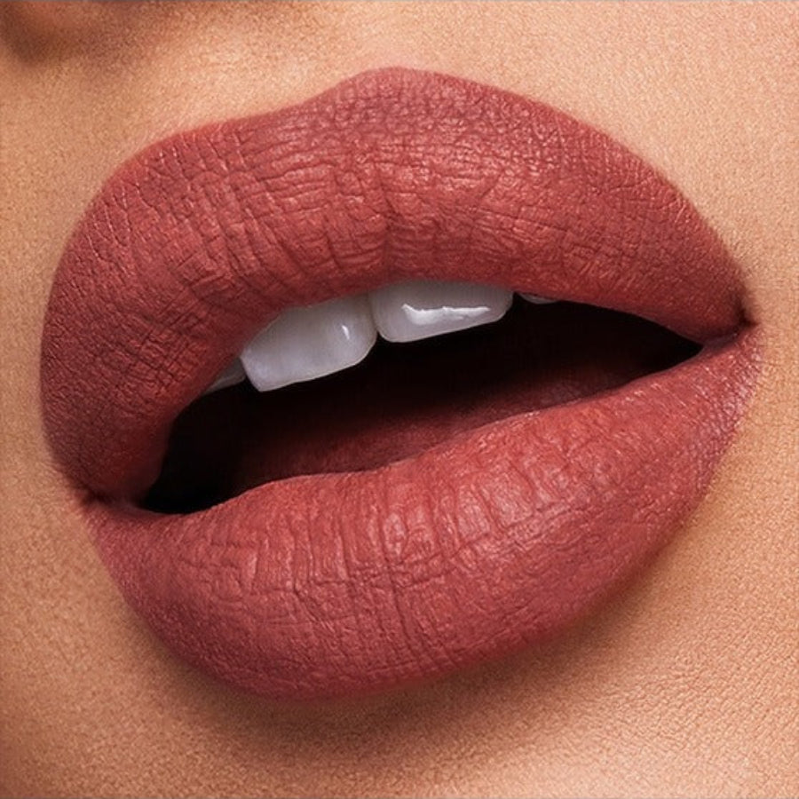 Estee Lauder Pure Color Refillable Matte Lipstick אסתי לאודר שפתון פיור קולור בגימור מאט