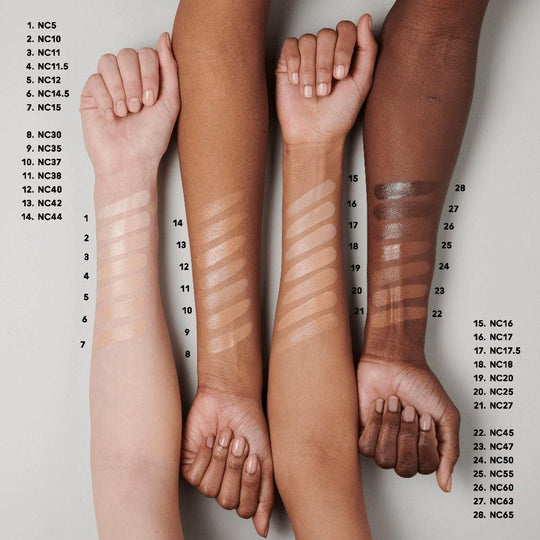 Mac Studio Radiance Serum-Powered Foundation מאק מייקאפ סרום בעל רכיבי טיפוח עוצמתיים-GLAM42