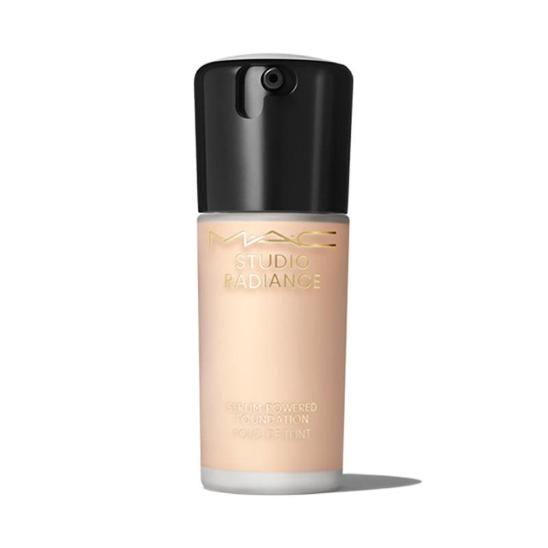 Mac Studio Radiance Serum-Powered Foundation מאק מייקאפ סרום בעל רכיבי טיפוח עוצמתיים - GLAM42