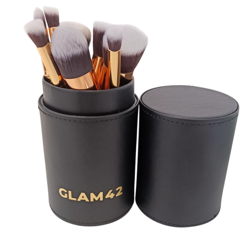 סט מברשות מקצועי+ מארז/מעמד מברשות איכותי דמוי עור | The Pro Glam Brush Set-GLAM42